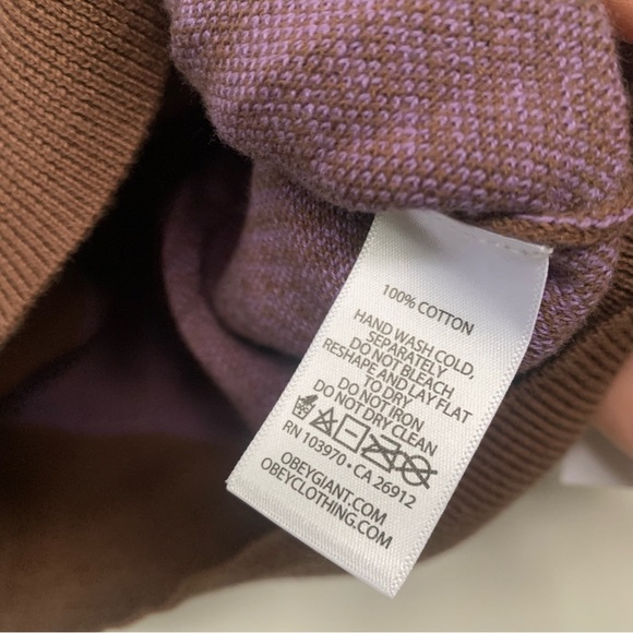 Obey Sweater Vest - Picture 8 of 8